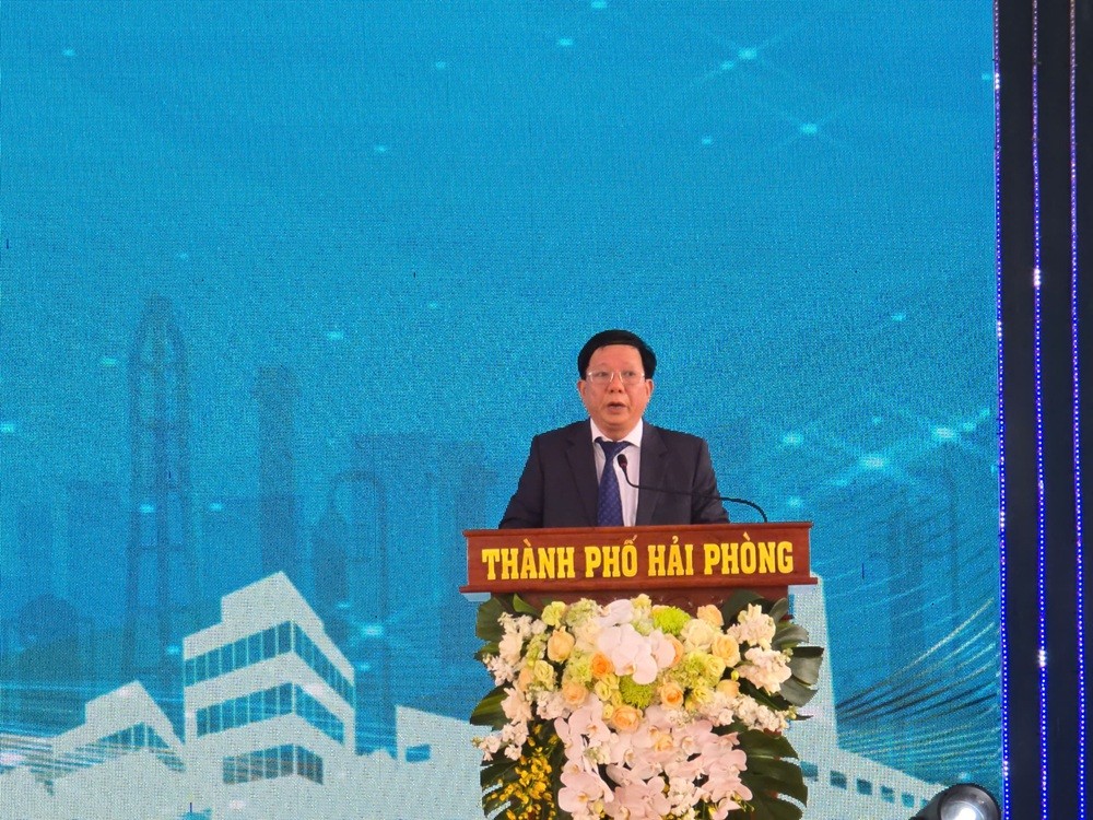 Ông Nguyễn Đức Thọ, Phó chủ tịch UBND TP. Hải Phòng phát biểu tại lễ khởi công. Ảnh: Thanh Sơn