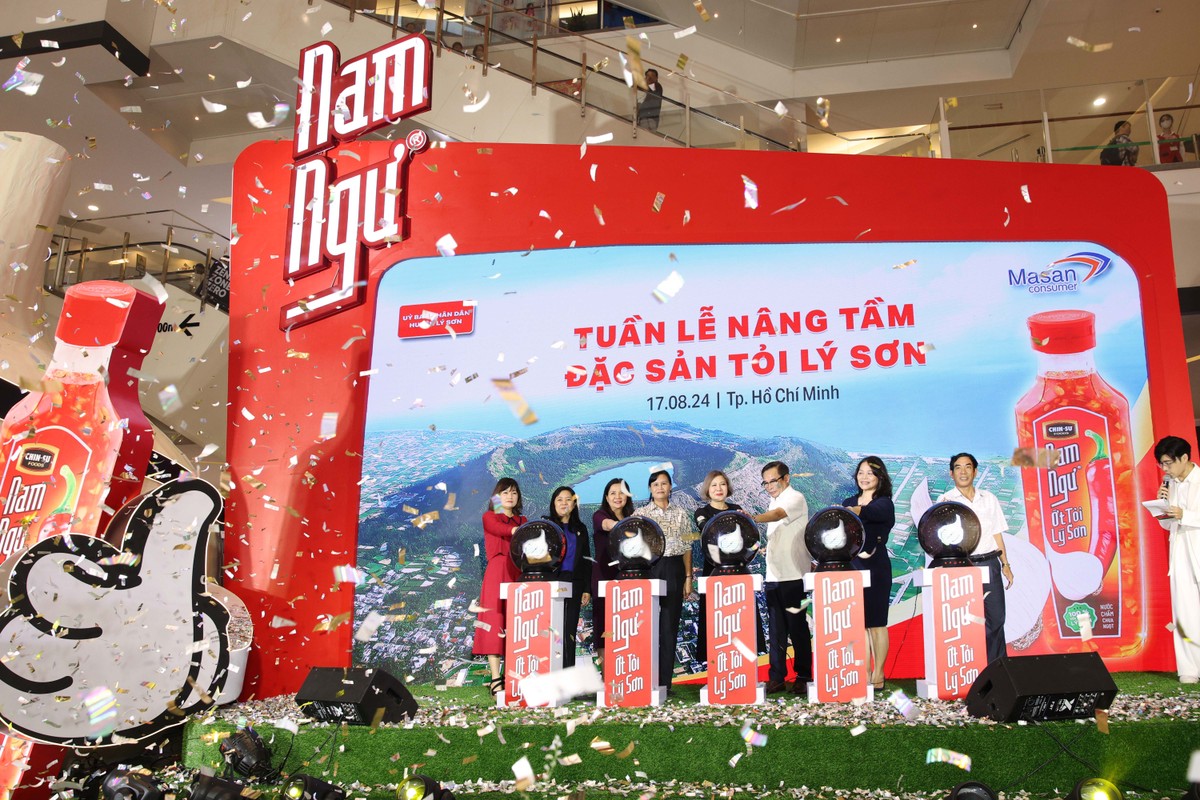 Thương hiệu Nam Ngư cùng bà con nông dân góp phần nâng tầm giá trị đặc sản tỏi Lý Sơn.