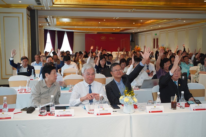 VAFIE cùng cộng đồng doanh nghiệp hội viên với tâm thế mới sẽ nỗ lực vươn mình để có những đóng góp vào tình hình phát triển của đất nước.