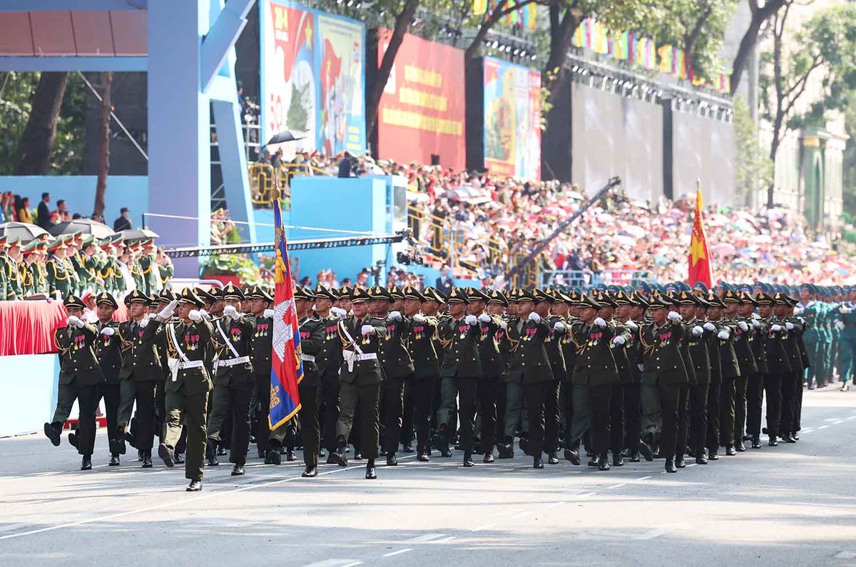 Khối Quân đội Hoàng gia Vương quốc Campuchia.