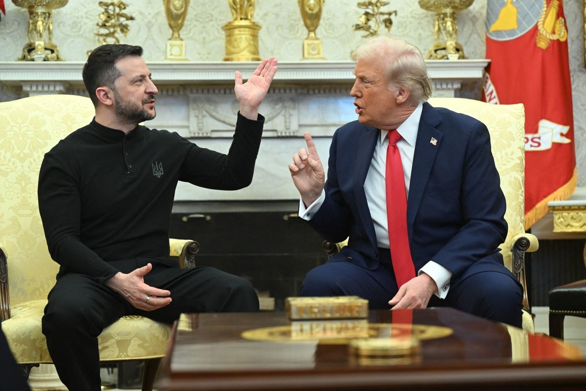 Tổng thống Mỹ Donald Trump (phải) trong cuộc gặp Tổng thống Ukraine Volodymyr Zelensky tại Nhà Trắng ngày 28/2/2025. Ảnh: Getty Images/TTXVN