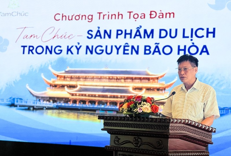 Ông Nguyễn Đức Nguyên, Giám đốc Trung tâm Xúc tiến Du lịch Hà Nam phát biểu tại Tọa đàm. Ông Nguyễn Đức Nguyên, Giám đốc Trung tâm Xúc tiến Du lịch Hà Nam phát biểu tại Tọa đàm.