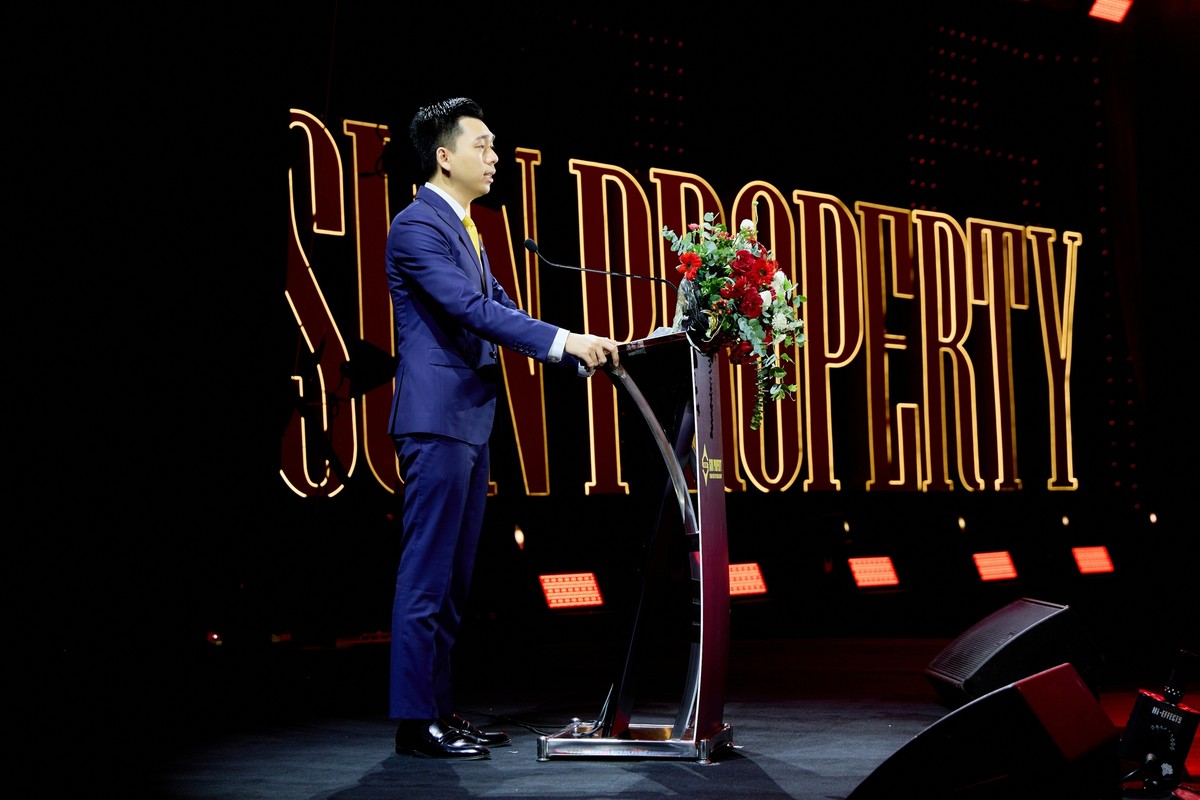 Đại diện Tập đoàn Sun Group phát biểu tại sự kiện (Ảnh: Ánh Dương)