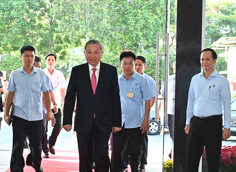 Tổng Bí thư Tô Lâm dự lễ công bố các nghị quyết, quyết định của Trung ương và địa phương tại Thành phố Hồ Chí Minh. Ảnh: SGGP