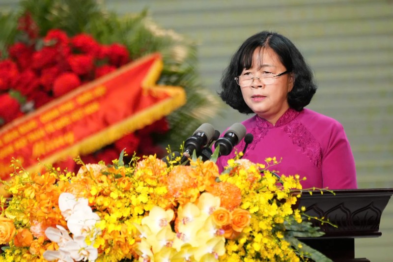 Bí thư Thành uỷ Hà Nội Bùi Thị Minh Hoài phát biểu tại buổi lễ.