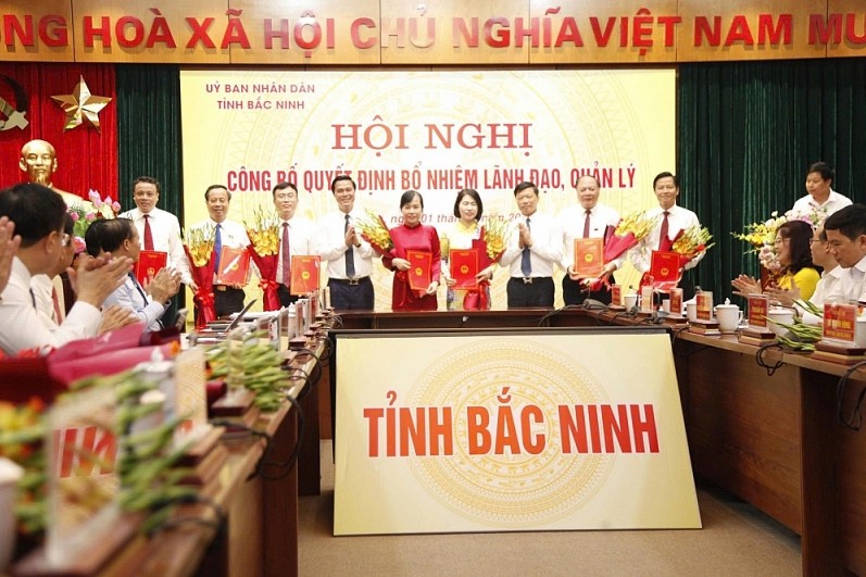 Chủ tịch UBND tỉnh Bắc Ninh yêu cầu toàn bộ các cơ quan, đơn vị nhanh chóng ổn định, tập trung triển khai công việc.
