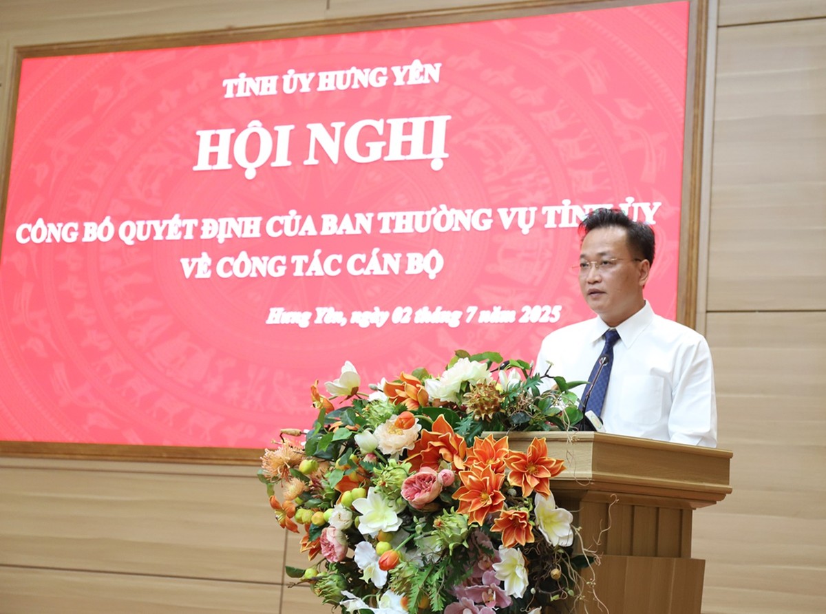 Ông Nguyễn Hữu Nghĩa, Bí thư Tỉnh ủy Hưng Yên phát biểu: Ảnh: Lê Hiếu.