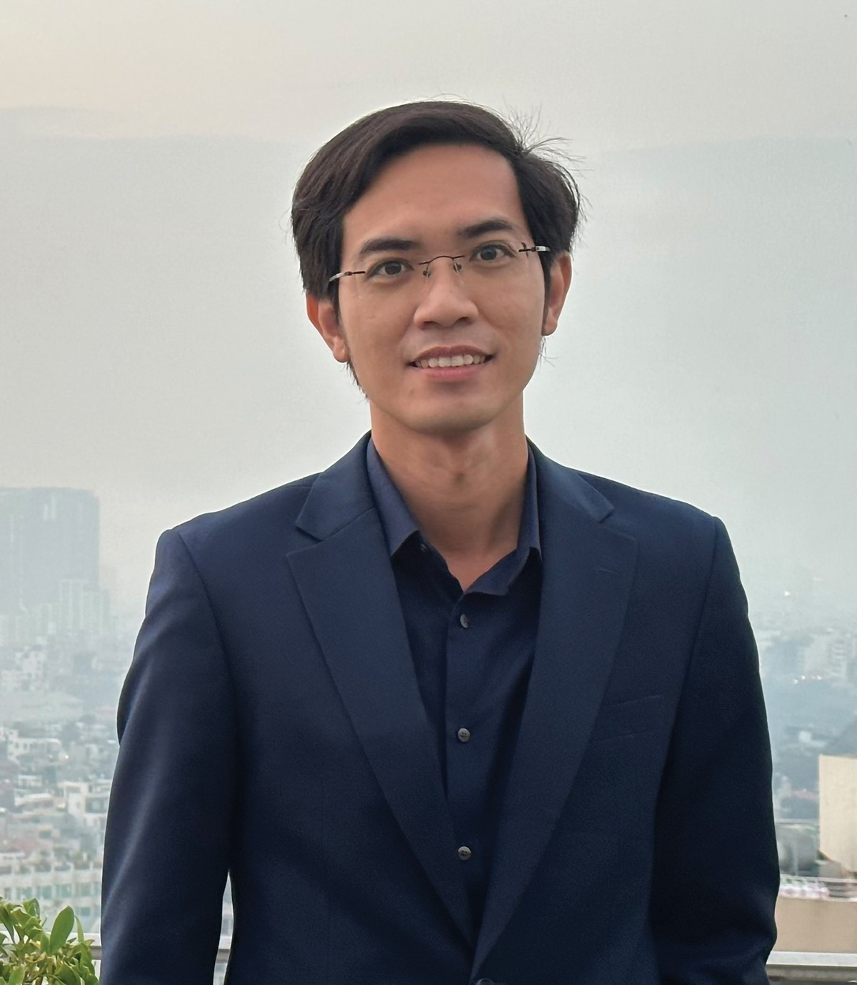 PGS-TS. Nguyễn Hữu Huân, Giảng viên cao cấp Đại học Kinh tế TP.HCM