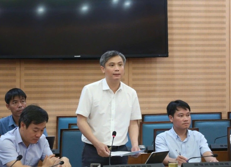 Tổng giám đốc Tổng công ty Vận tải Hà Nội Nguyễn Thanh Nam phát biểu tại cuộc họp. Tổng giám đốc Tổng công ty Vận tải Hà Nội Nguyễn Thanh Nam phát biểu tại cuộc họp.