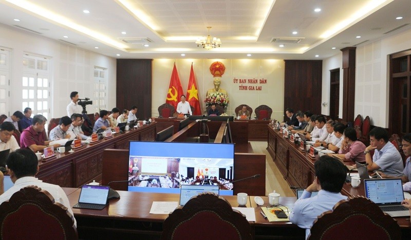 Ngày 28/7/2025, UBND tỉnh Gia Lai tổ chức họp nghe các sở, ngành, địa phương báo cáo về các dự án vướng mắc, cấp bách cần tháo gỡ tại khu vực phía Tây của tỉnh. Ảnh: Mai Đào.