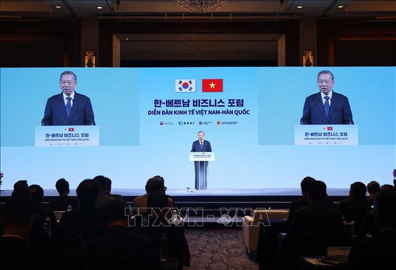 Tổng Bí thư mong muốn các doanh nghiệp, tập đoàn của Hàn Quốc tiếp tục đầu tư và mở rộng đầu tư vào Việt Nam, nhất là trong các lĩnh vực Hàn Quốc có thế mạnh và Việt Nam có nhiều tiềm năng - Ảnh: TTXVN