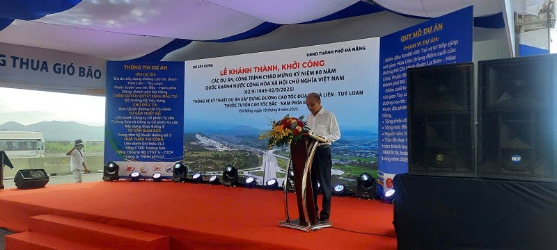Ông Lê Quang Nam, Phó chủ tịch UBND thành phố Đà Nẵng nhấn mạnh, Dự án xây dựng đường cao tốc đoạn Hòa Liên - Túy Loan có ý nghĩa quan trọng đối với hạ tầng giao thông, phát triển kinh tế - xã hội của Đà Nẵng, miền Trung và cả nước. Ảnh: Linh Đan Ông Lê Quang Nam, Phó chủ tịch UBND thành phố Đà Nẵng nhấn mạnh, Dự án xây dựng đường cao tốc đoạn Hòa Liên - Túy Loan có ý nghĩa quan trọng đối với hạ tầng giao thông, phát triển kinh tế - xã hội của Đà Nẵng, miền Trung và cả nước. Ảnh: Linh Đan