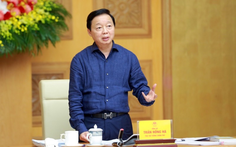 Phó thủ tướng Trần Hồng Hà chủ trì cuộc họp. Ảnh: VGP.