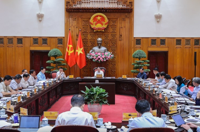 Thủ tướng Phạm Minh Chính chủ trì cuộc họp. Ảnh: VGP/Nhật Bắc