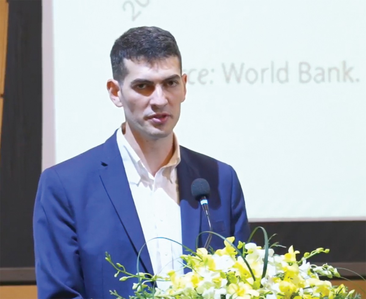 Ông Sacha Dray, Chuyên gia kinh tế Ngân hàng Thế giới (WB)