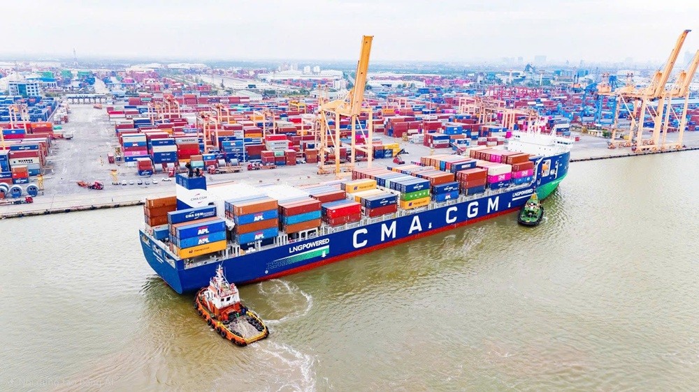 Sản lượng hàng hóa thông qua cảng ước đạt 139 triệu tấn, tăng 12,4% so với cùng kỳ năm trước. Ảnh: Lê Dũng