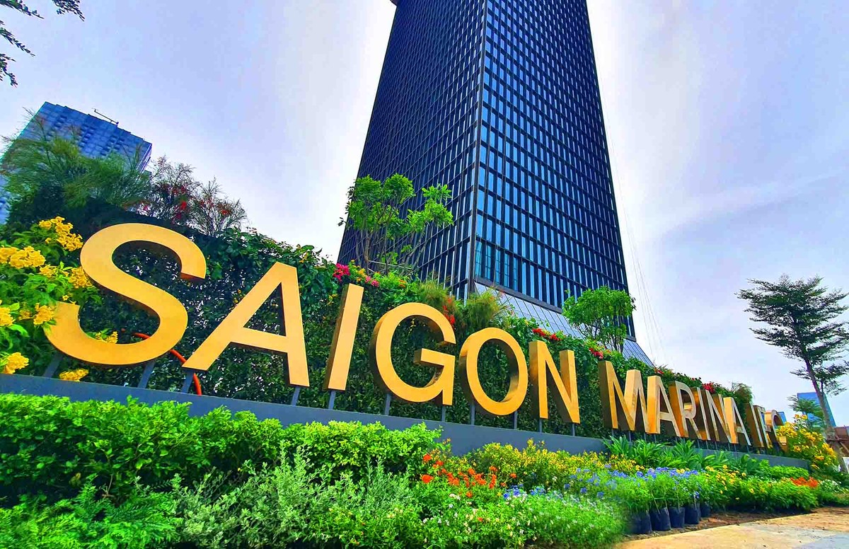 Tòa tháp Saigon Marina IFC khánh thành được xem là bước đi đầu tiên trong lộ trình xây dựng Trung tâm Tài chính quốc tế tại TP.HCM. Ảnh: Lê Toàn.