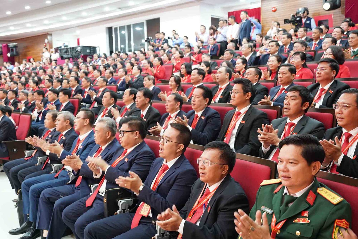 Đại hội có sự tham dự của các lãnh đạo, nguyên lãnh đạo Đảng, Nhà nước, Ủy ban Trung ương MTTQ Việt Nam; các lão thành cách mạng, các Bà mẹ Việt Nam anh hùng, Anh hùng Lực lượng vũ trang nhân dân, Anh hùng lao động; các lãnh đạo, nguyên lãnh đạo của TP.HCM qua các thời kỳ; các nhân sĩ, trí thức, chức sắc tôn giáo tiêu biểu…