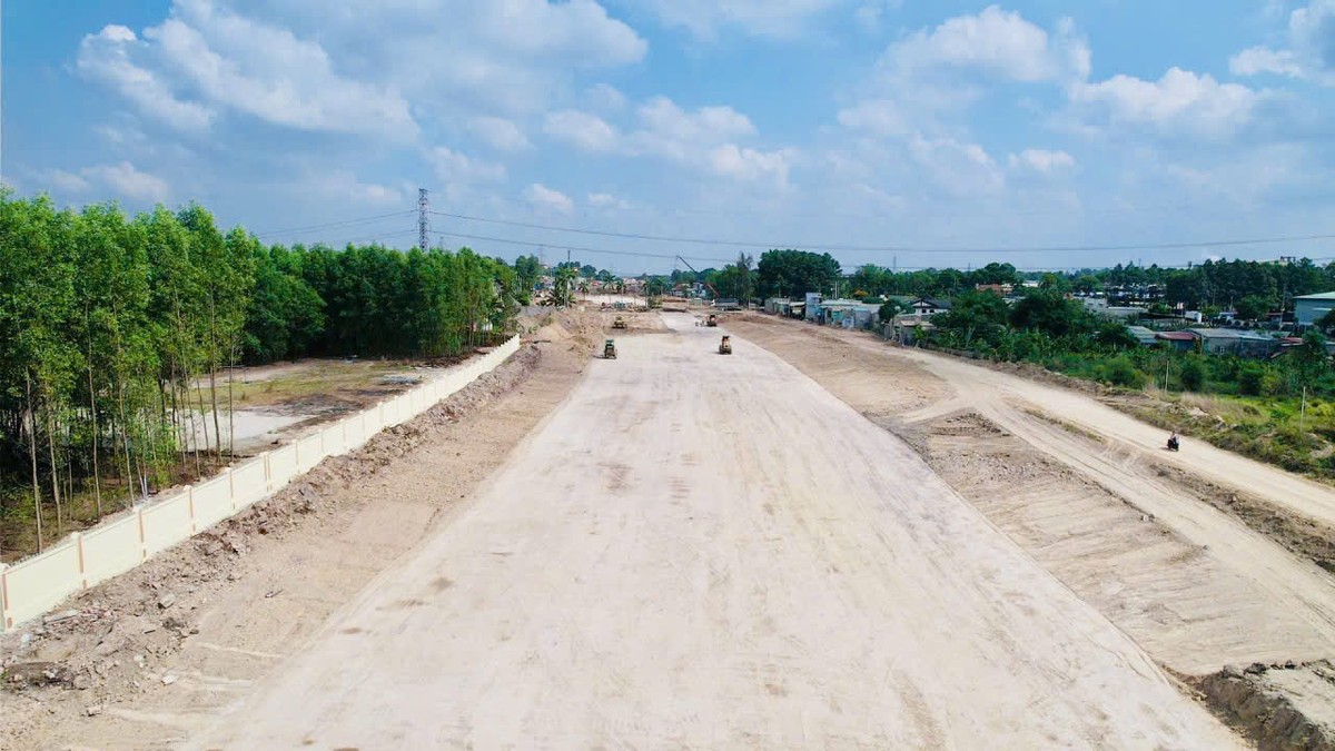 Cao tốc Biên Hòa - Vũng Tàu giai đoạn 1 dài hơn 54 km, trong đó đoạn qua Đồng Nai hơn 34 km