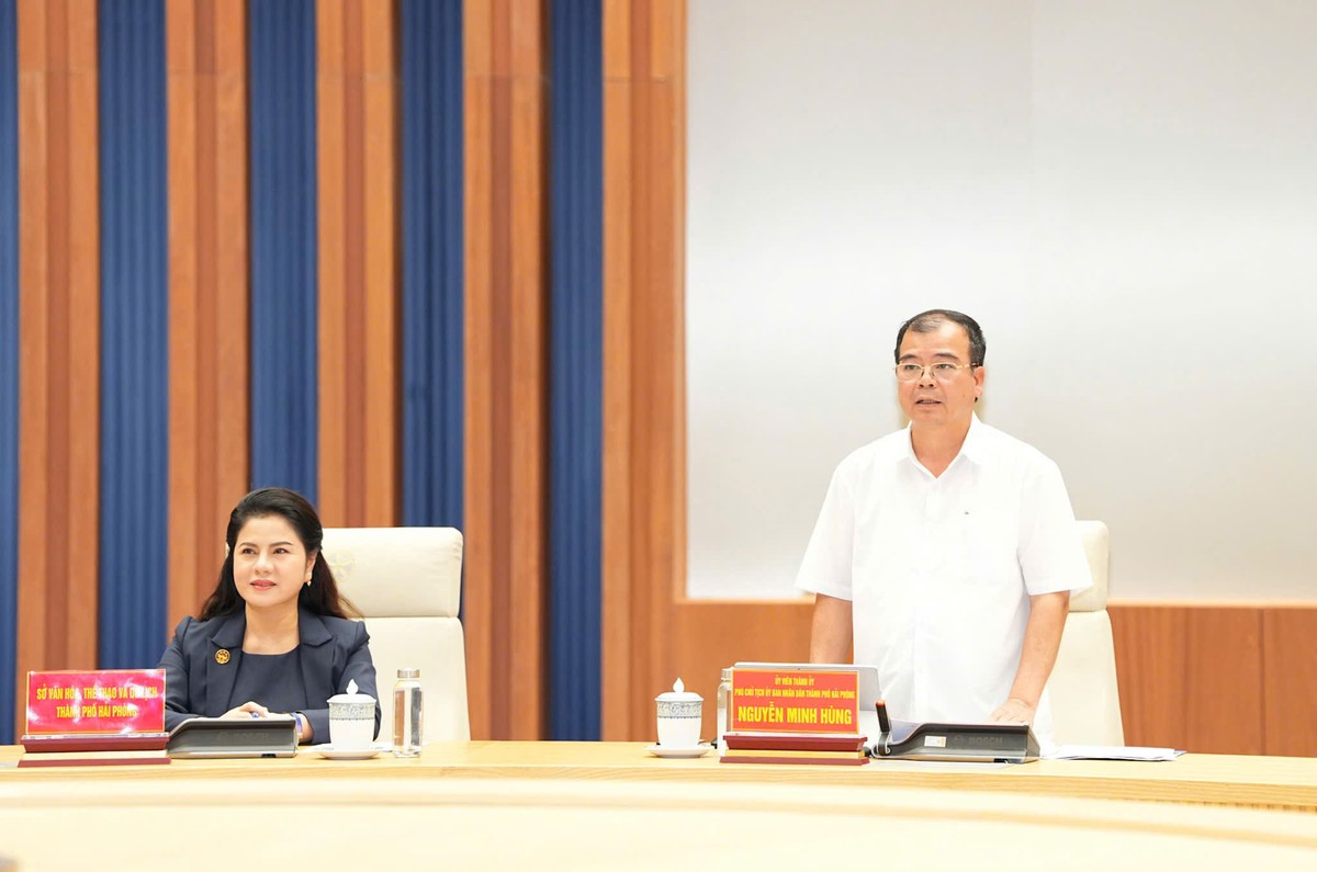 Ông Nguyễn Minh Hùng, Phó chủ tịch UBND TP. Hải Phòng phát biểu tại buổi làm việc.