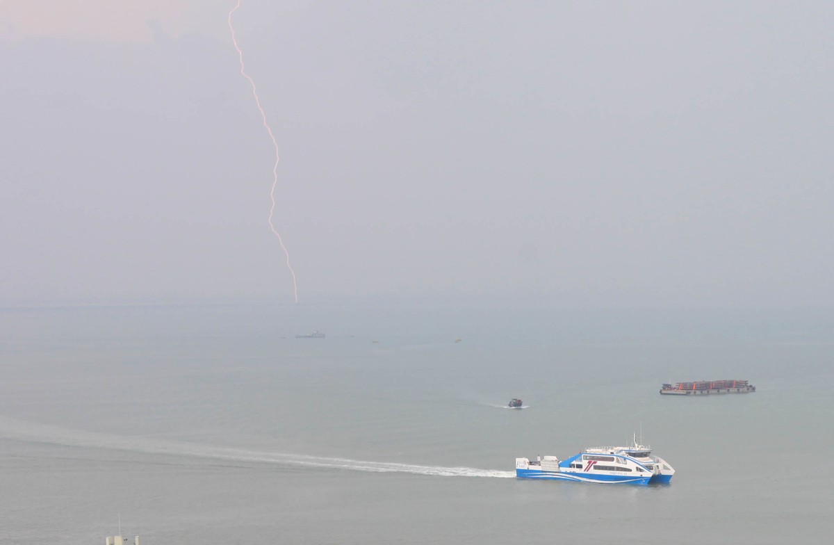 Nhiều sở, ngành của TP.HCM ủng hộ nghiên cứu đầu tư Dự án tuyến đường vượt biển nối Cần Giờ với Bà Rịa - Vũng Tàu (cũ) để tăng cường kết nối giao thông khu vực ven biển của TP.HCM