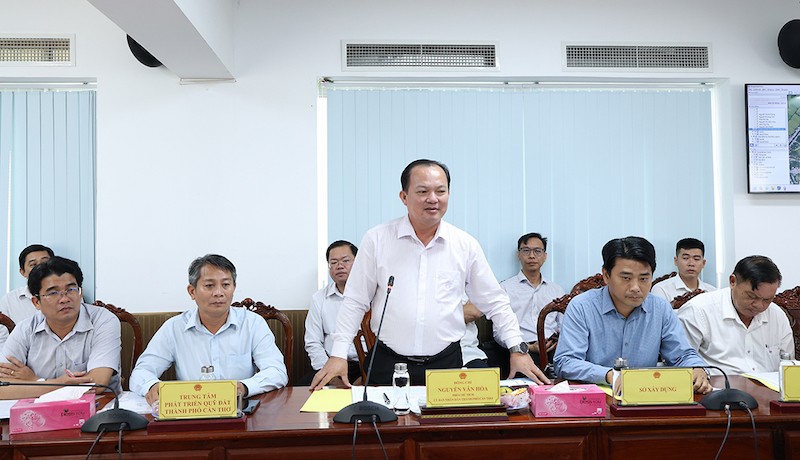 Phó Chủ tịch UBND TP. Cần Thơ Nguyễn Văn Hòa phát biểu tại buổi làm việc.