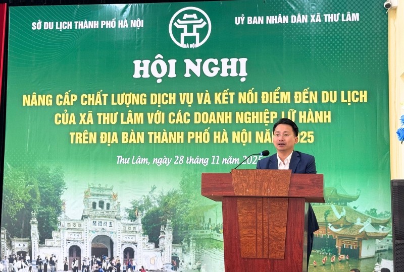 Ông Trần Trung Hiếu, Phó giám đốc Sở Du lịch Hà Nội phát biểu khai mạc hội nghị. Ảnh: Hồ Hạ