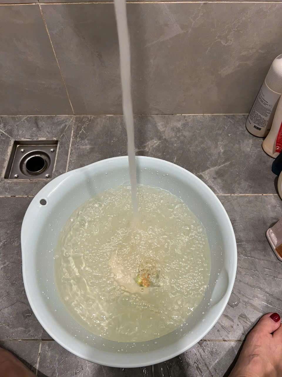 Nước sinh hoạt liên tục đục và không thể dùng tại dự án C-SkyView.