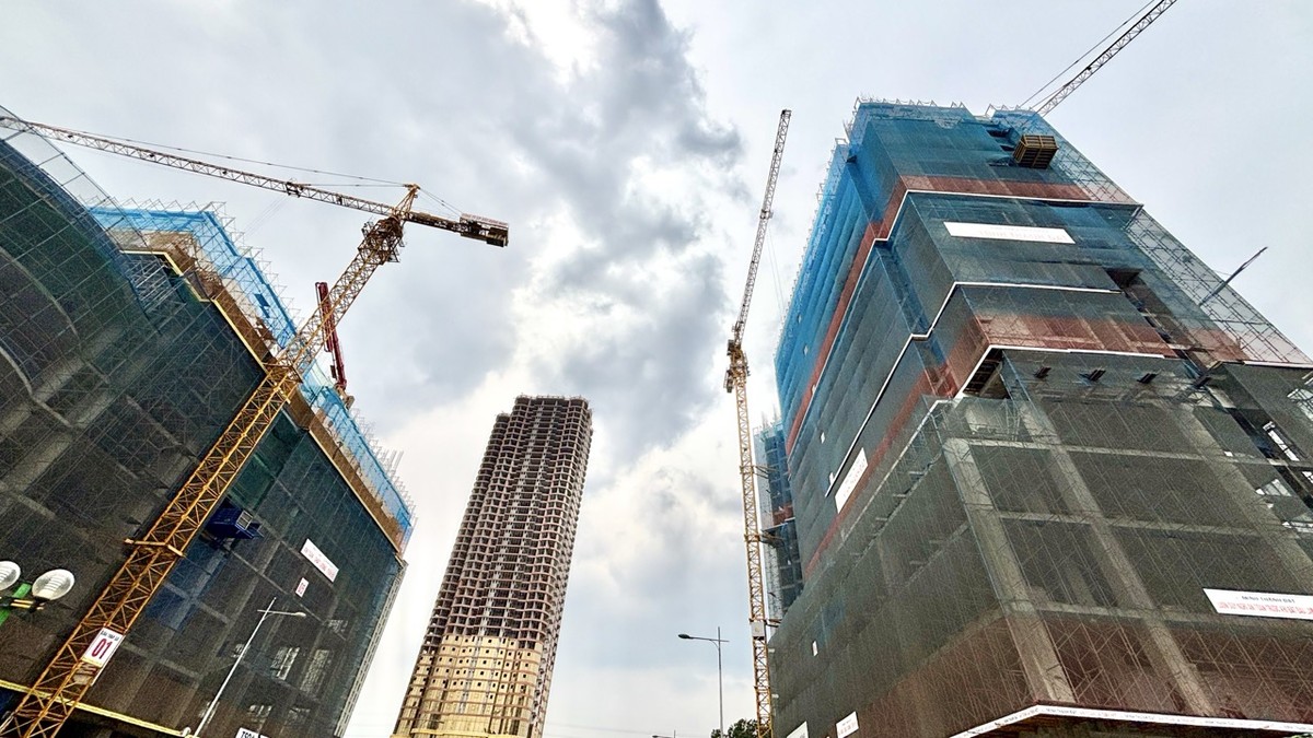 Giá chung cư Hà Nội đã vượt khả năng chi trả của đại bộ phận người dân. Ảnh: Thanh Vũ