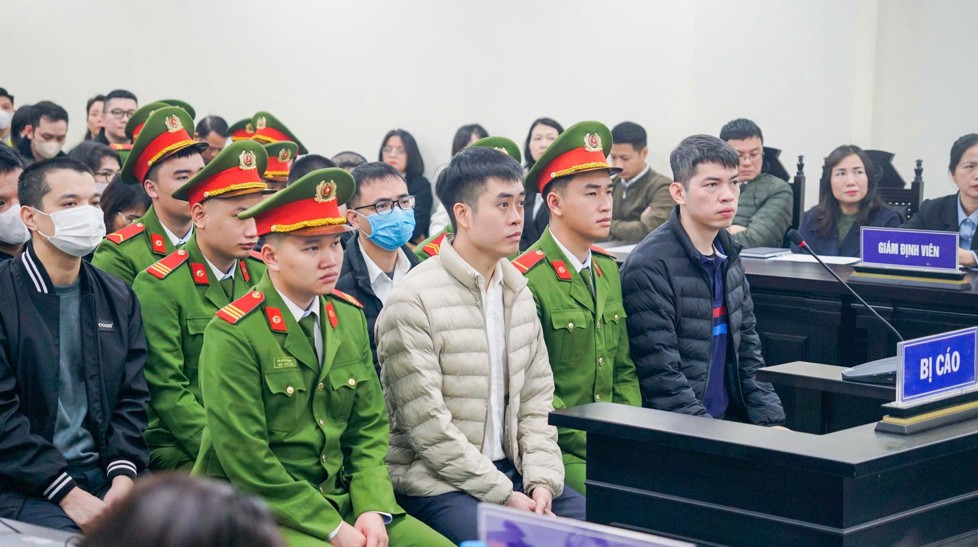 Các bị cáo tại phiên tòa sơ thẩm. Ảnh: Phùng Nguyên Các bị cáo tại phiên tòa sơ thẩm. Ảnh: Phùng Nguyên