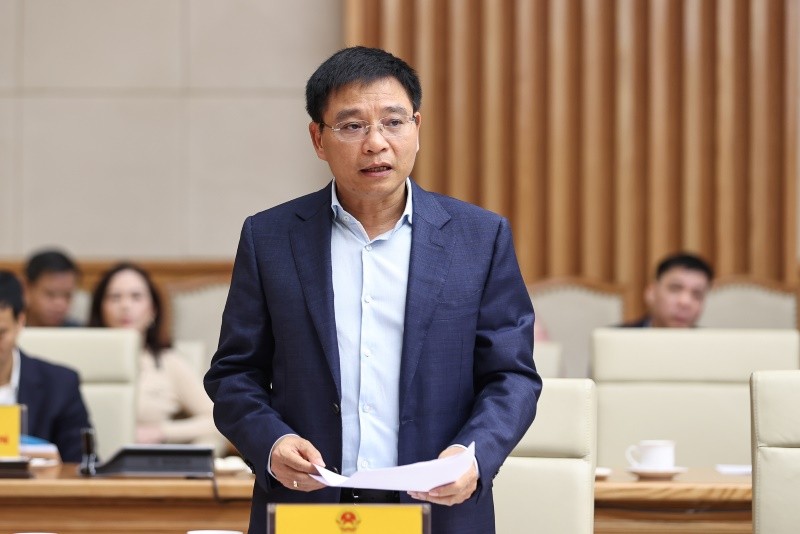 Bộ trưởng Bộ Tài chính Nguyễn Văn Thắng phát biểu tại Hội nghị. Ảnh: VGP.