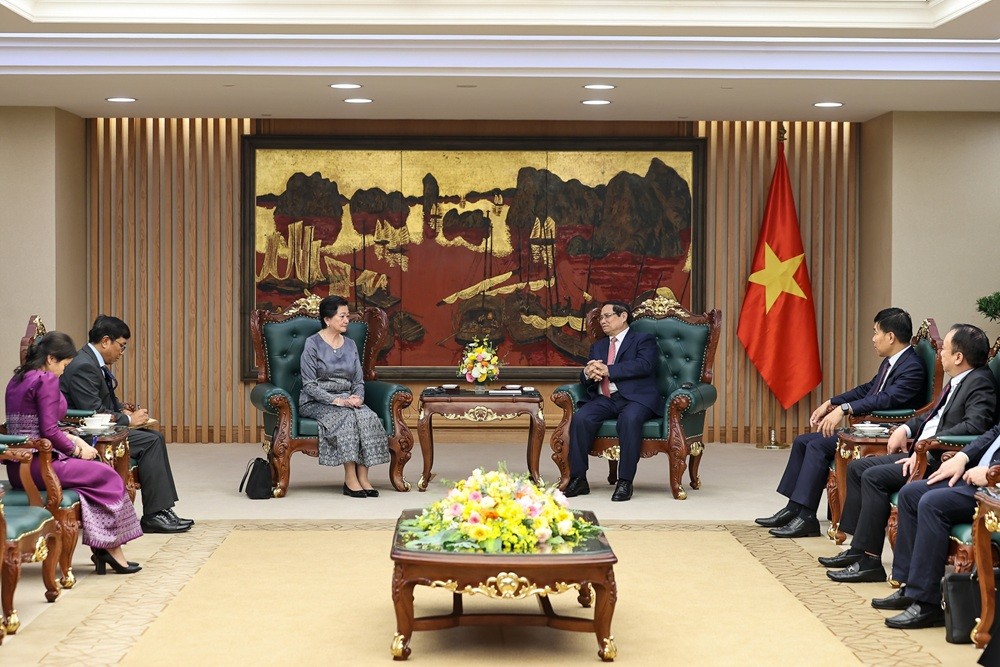 Thủ tướng Phạm Minh Chính tiếp Đại sứ Campuchia Chea Kimtha - Ảnh: VGP/Nhật Bắc