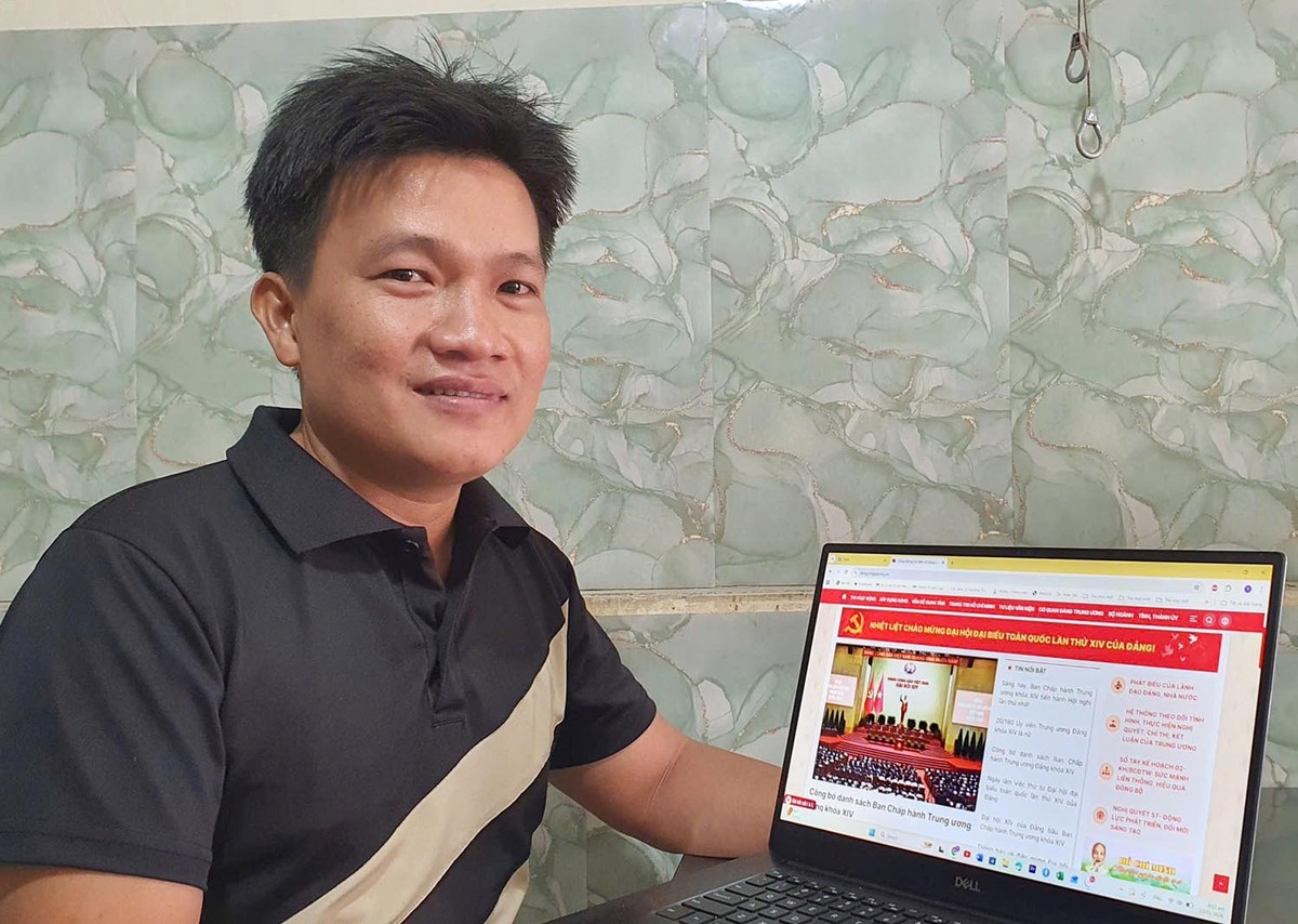 Ông Nguyễn Văn Hòa, Hộ kinh doanh dịch vụ ăn uống tại phường Xuân Hòa.