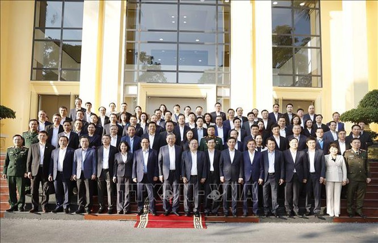 Tổng Bí thư Tô Lâm, Thủ tướng Phạm Minh Chính và các đại biểu - Ảnh: TTXVN Tổng Bí thư Tô Lâm, Thủ tướng Phạm Minh Chính và các đại biểu - Ảnh: TTXVN