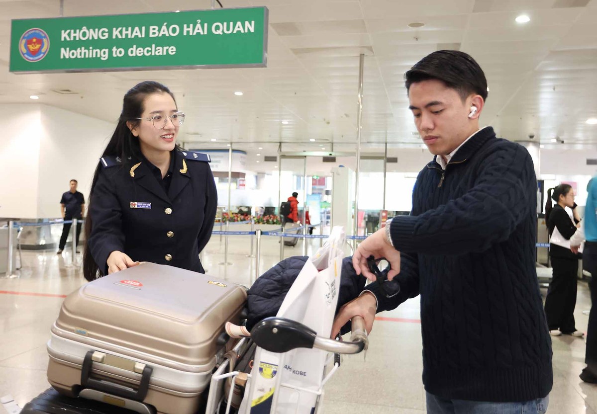 Hỗ trợ hành khách kịp di chuyển đúng thời gian.