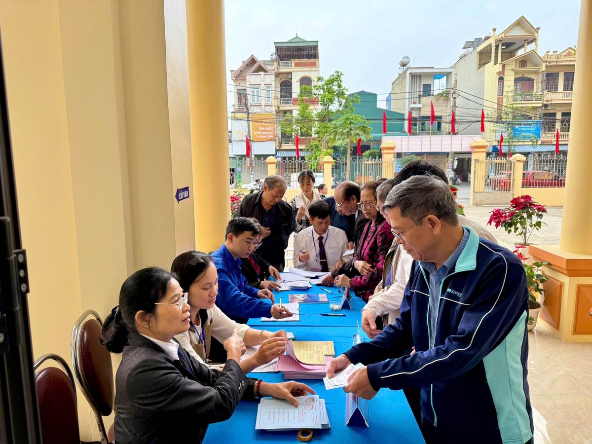 Tại các điểm bỏ phiếu, công tác tổ chức được triển khai chặt chẽ, đúng quy định.