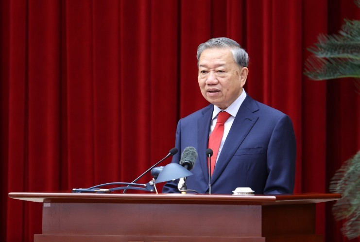 Tổng Bí thư Tô Lâm chủ trì, phát biểu khai mạc Hội nghị lần thứ 2 Ban Chấp hành Trung ương Đảng khóa XIV. Tổng Bí thư Tô Lâm chủ trì, phát biểu khai mạc Hội nghị lần thứ 2 Ban Chấp hành Trung ương Đảng khóa XIV.