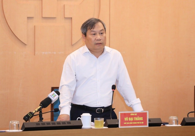 Chủ tịch UBND TP. Hà Nội Vũ Đại Thắng chủ trì phiên họp đầu tiên của tập thể UBND TP. Hà Nội nhiệm kỳ 2026-2031, ngày 3/4. Ảnh: Lê Hải