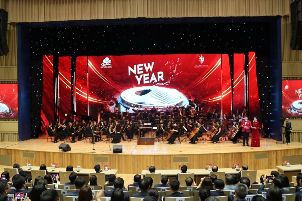 Chương trình nghệ thuật “New Year Concert” do UBND TP. Hải Phòng và Nhà hát Hồ Gươm phối hợp tổ chức tại Nhà hát Hoa Phượng