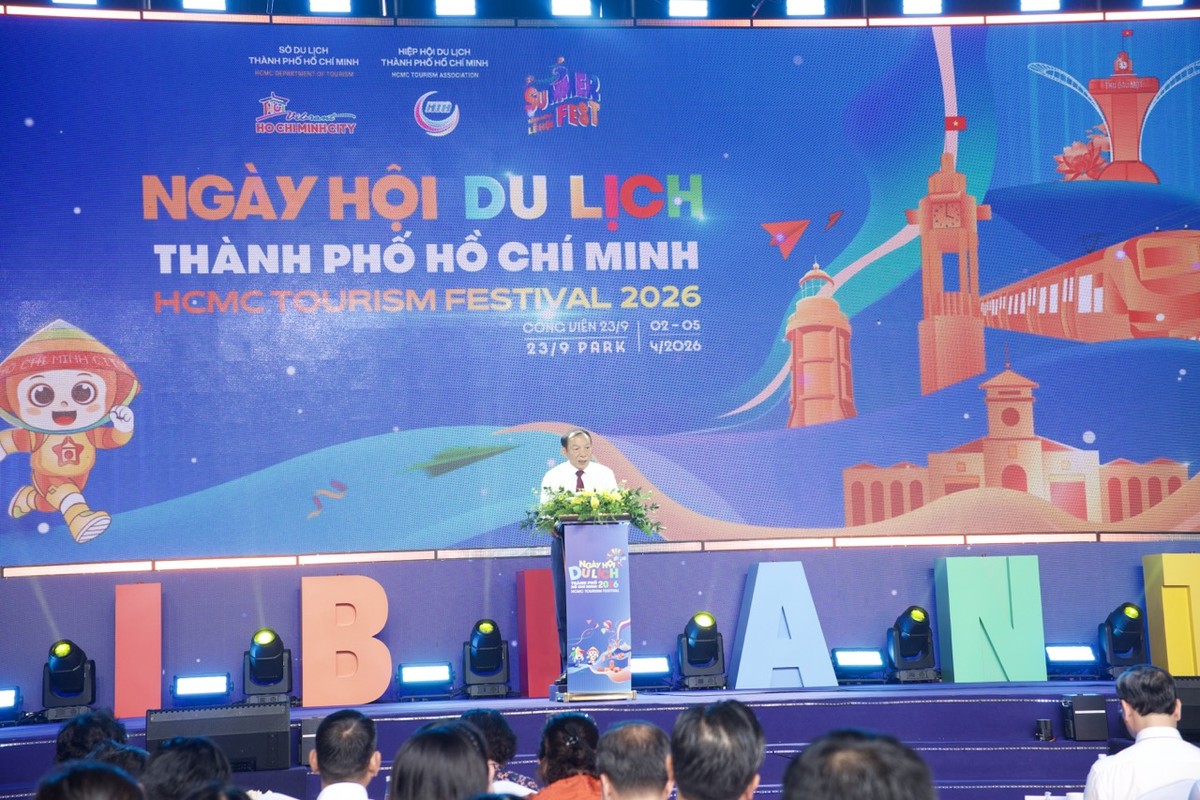Phát biểu tại lễ khai mạc, ông Nguyễn Văn Hùng, Bộ trưởng Bộ Văn hóa, Thể thao và Du lịch chia sẻ: “Trong bối cảnh điều chỉnh không gian phát triển giữa các địa phương, gắn phát triển du lịch với phát triển các ngành công nghiệp văn hóa, TP.HCM cần tạo ra các sản phẩm mang dấu ấn riêng. Đồng thời tiếp tục phát triển những sản phẩm có lợi thế như du lịch văn hóa, ẩm thực, MICE, mua sắm, đêm, đô thị sáng tạo, du lịch đường sông, kết nối biển và liên kết vùng…