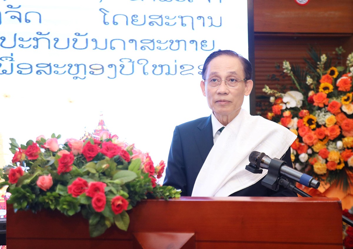 Đồng chí Lê Hoài Trung khẳng định Việt Nam và Lào là hai nước láng giềng anh em, có mối quan hệ đặc biệt hiếm có trên thế giới.