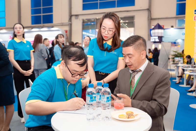 Lữ hành Saigontourist triển khai hơn 70 tour trong và ngoài nước với nhiều ưu đãi hấp dẫn tại VITM 2026.