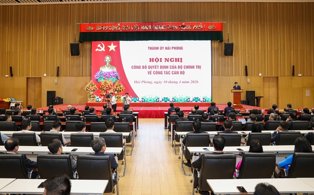 Quang cảnh hội nghị