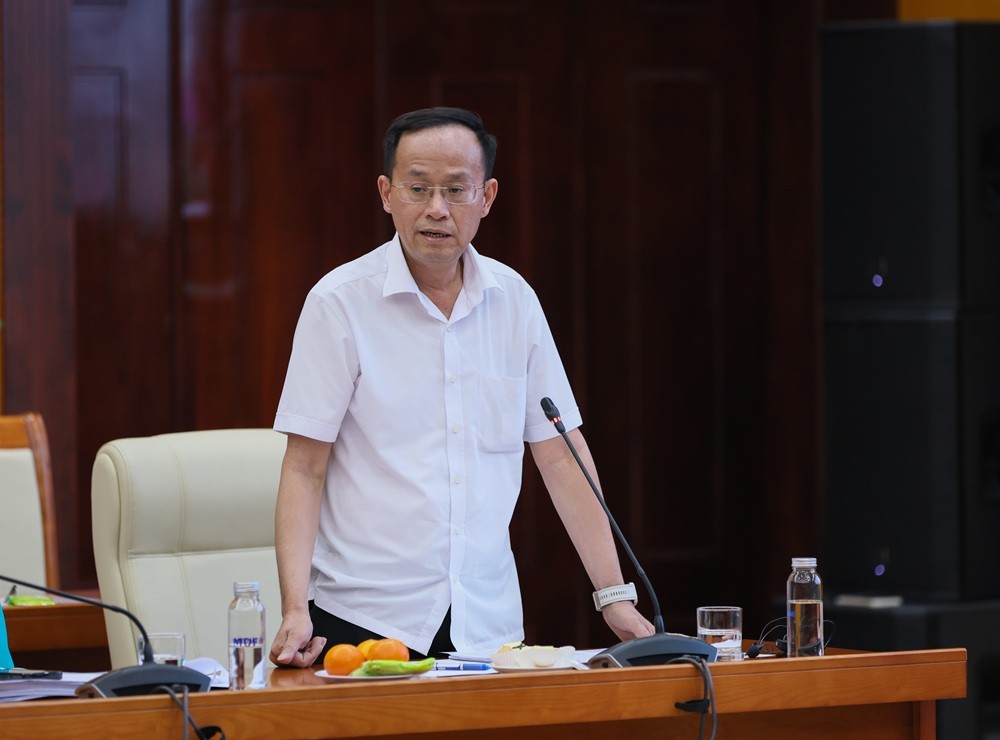 Ông Lưu Đức Huy chia sẻ tại buổi họp báo. Ảnh: Mạnh Tuấn.