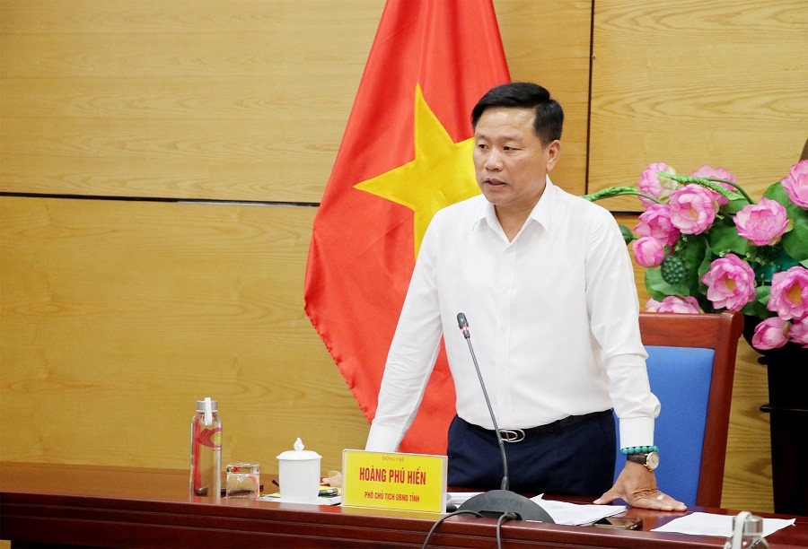 Phó Chủ tịch UBND tỉnh Nghệ An - ông Hoàng Phú Hiền kết luận tại buổi làm việc