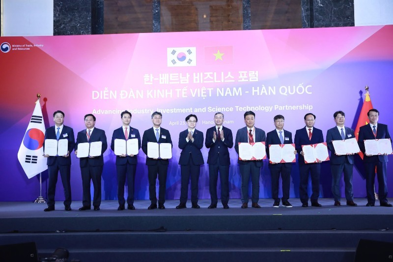 Đã có 73 thỏa thuận hợp tác được trao tại Diễn đàn Kinh tế Việt Nam - Hàn Quốc