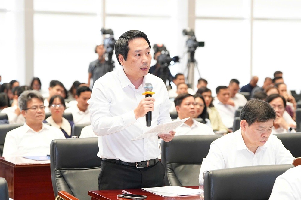 Cử tri ngành Tài chính phát biểu ý kiến