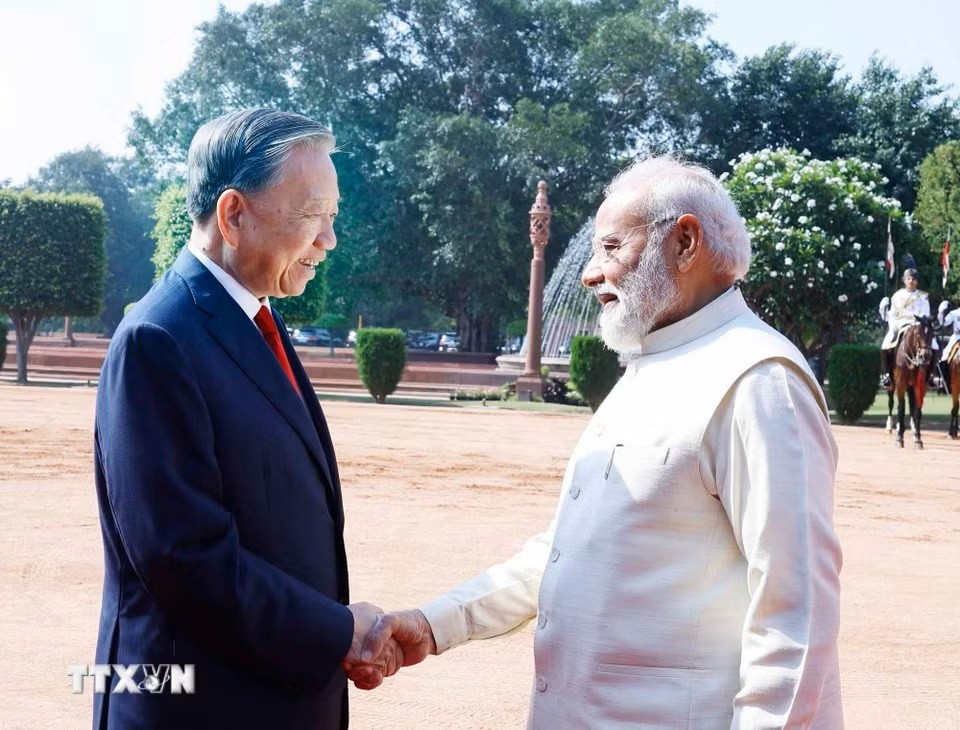 Thủ tướng Ấn Độ Narendra Modi đón Tổng Bí thư, Chủ tịch nước Tô Lâm - Ảnh: TTXVN