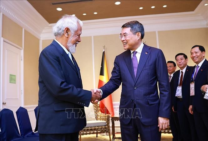 Thủ tướng Chính phủ Lê Minh Hưng gặp Thủ tướng Timor-Leste Xanana Gusmão.