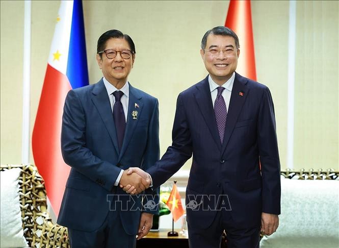 Thủ tướng Chính phủ Lê Minh Hưng gặp Tổng thống Philippines Ferdinand Romualdez Marcos Jr, Chủ tịch ASEAN năm 2026.